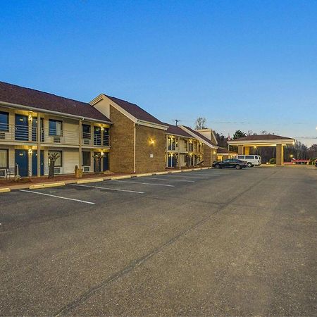 Motel 6-Hillsville, Va Екстериор снимка